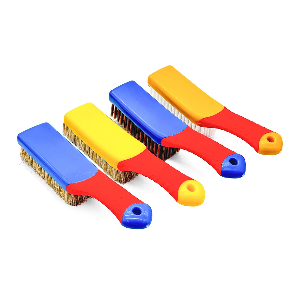 فرشاة تنظيف مقاعد السيارة من أ - مراجعة Seat Cleaner Fabric وسعره